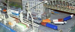 Faszination Modellbahn Internationale Messe für Modelleisenbahnen, Specials & Zubehör Spur Z Z Freunde International 01 Hochseehafen uai