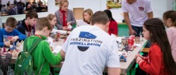 Faszination Modellbahn Internationale Messe für Modelleisenbahnen, Specials & Zubehör Bild Mitmach Aktion Mannheim 16zu9 scaled uai